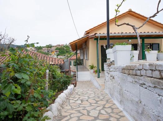 Christos Appartments Lazarata Экстерьер фото